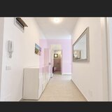 Apartament exclusivist la doar cativa pasi de mare – De Silva Residenc